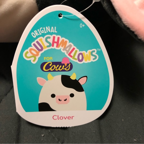 Clover Squishmallow Cows Exclusive - Picture 3 of 4